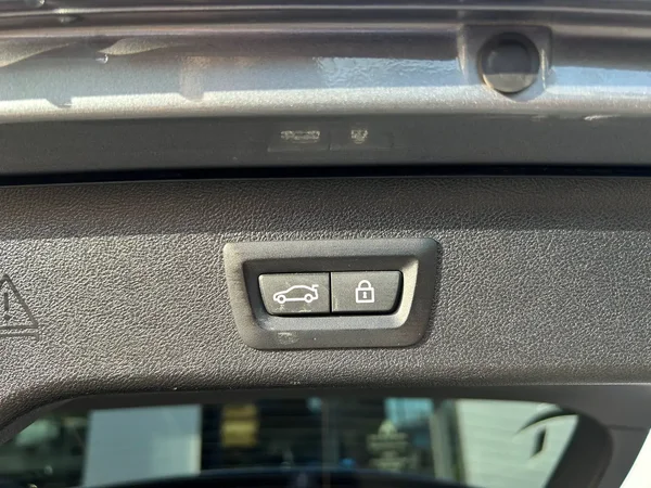 Bmw 520 (2018) — foto 17 van 29
