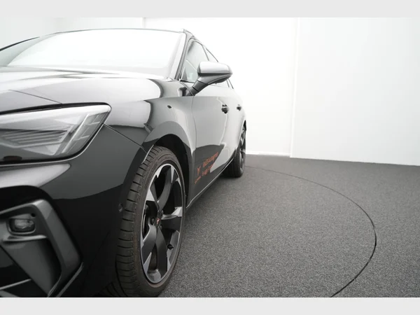 CUPRA Leon SW (2025) — foto 30 van 30