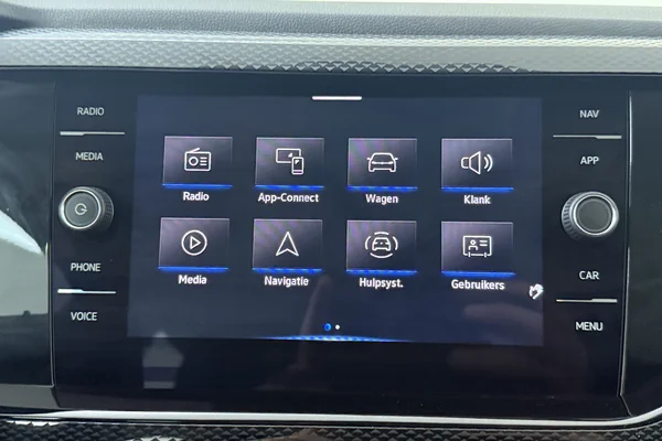 Volkswagen Taigo (2024) — foto 3 van 18