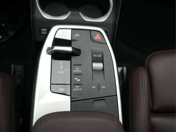 BMW X1 PHEV (U11) (2023) — foto 31 van 54
