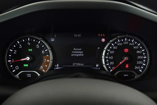 Jeep Renegade (2023) — foto 7 van 27