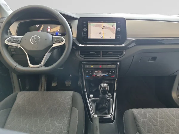 VOLKSWAGEN T-Cross (2024) — foto 10 van 19