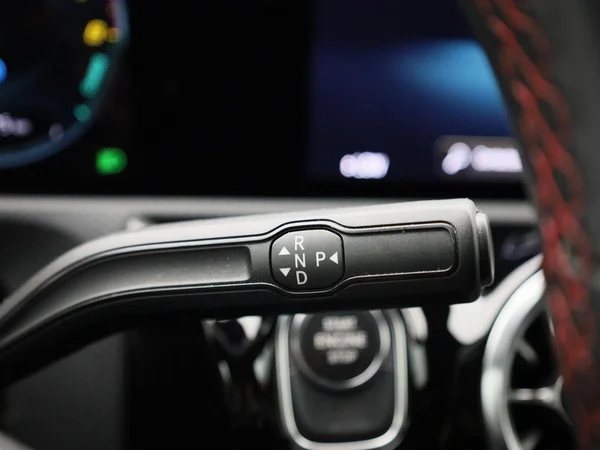 Mercedes-Benz CLA (2022) — foto 16 van 45