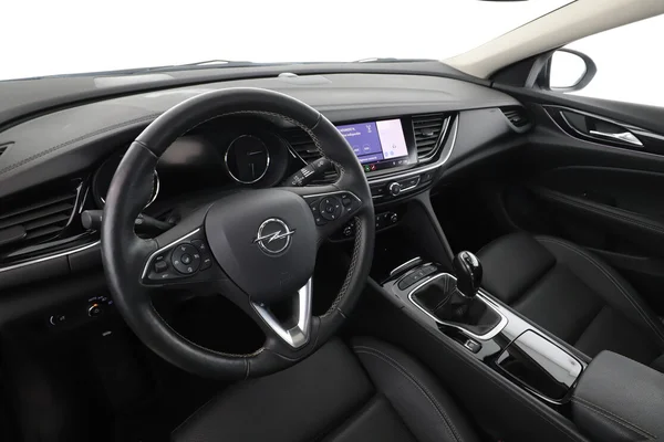 Opel Insignia (2020) — foto 2 van 16