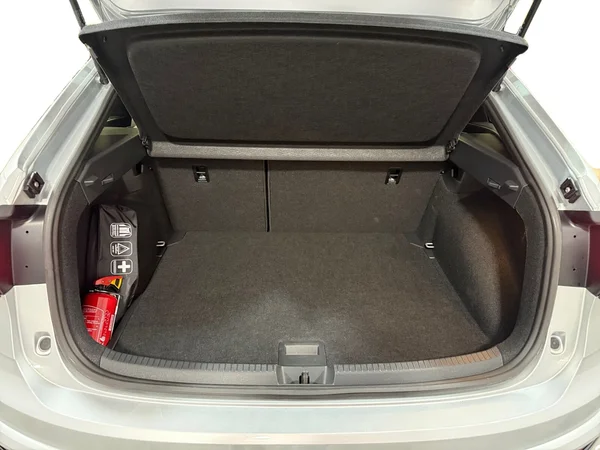 Volkswagen Taigo (2025) — foto 17 van 29