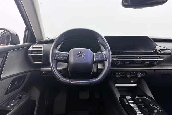 Citroen C5 X (2023) — foto 6 van 42
