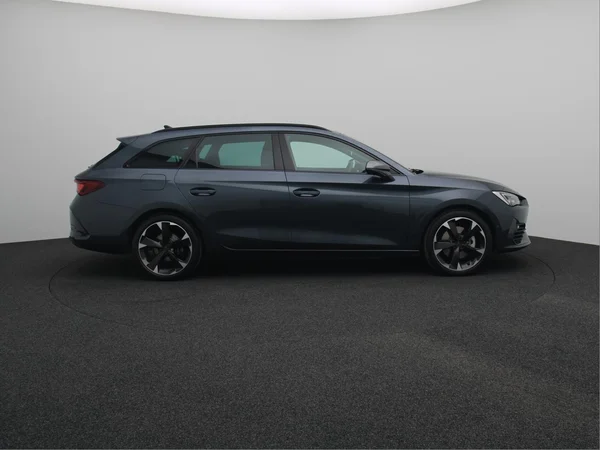CUPRA Leon ST e-Hybrid (PHEV) (2025) — foto 5 van 14