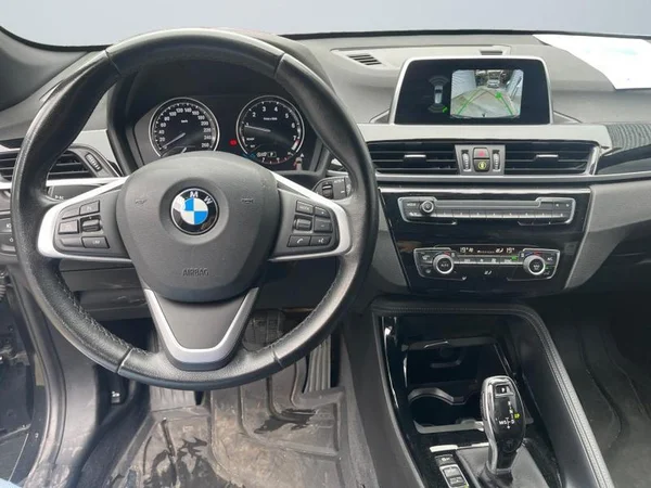 BMW X1 (F48) (2018) — foto 6 van 27