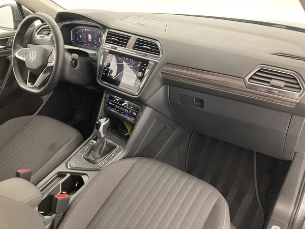 VOLKSWAGEN Tiguan Allspace (2023) — foto 29 van 36