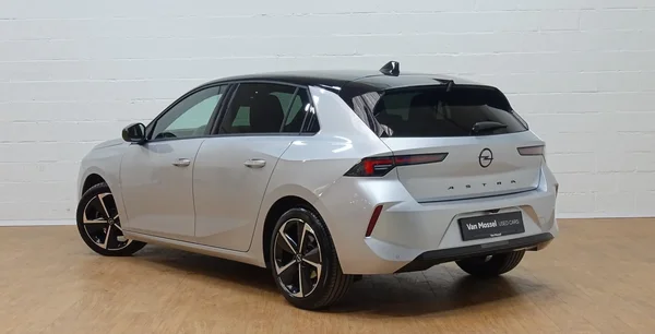 Opel Astra (2025) — foto 17 van 22