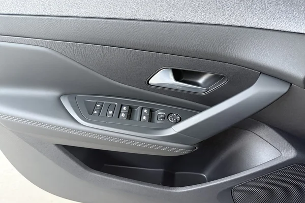 Peugeot 308 (2025) — foto 8 van 16