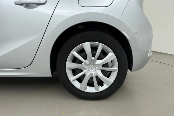 Opel Corsa (2024) — foto 15 van 18