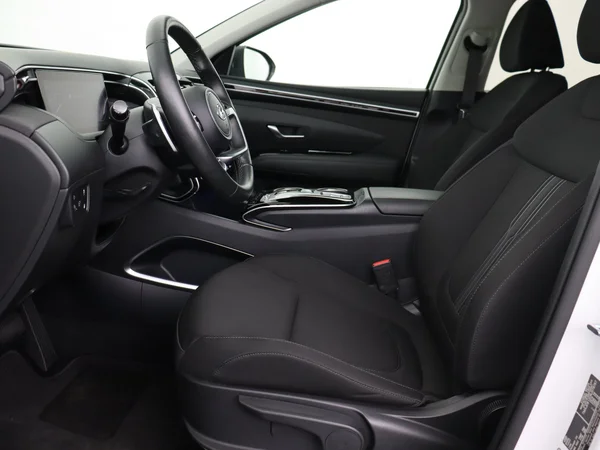 HYUNDAI Tucson (2022) — foto 2 van 33