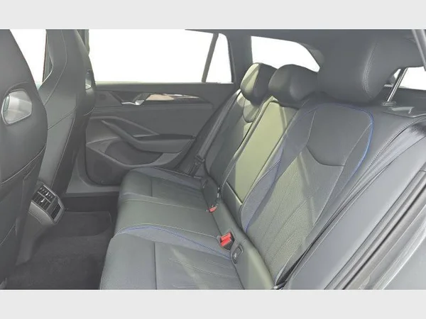 VOLKSWAGEN Passat SW (2026) — foto 4 van 24