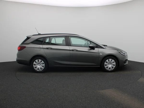 Opel Astra (2021) — foto 26 van 29