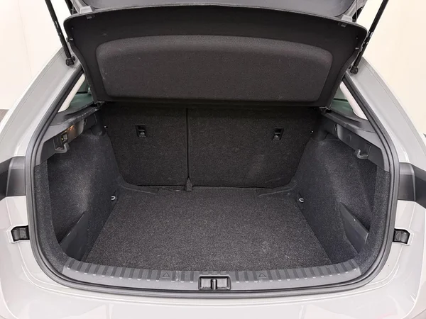 SKODA Scala (2025) — foto 4 van 18
