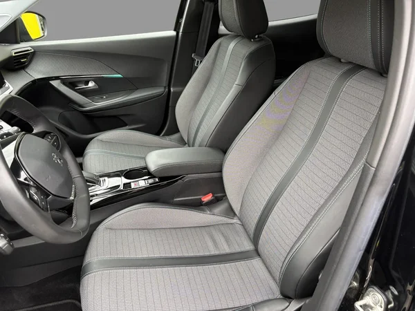 Peugeot 2008 (2021) — foto 6 van 20
