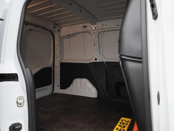 Opel Combo (2023) — foto 7 van 38