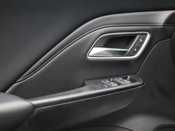 MG ZS (2025) — foto 3 van 30
