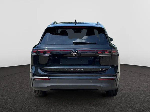 VOLKSWAGEN Tiguan (2026) — foto 19 van 24