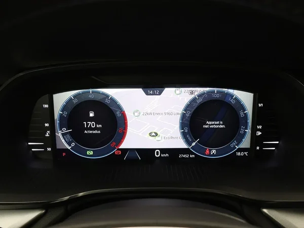 Škoda Octavia (2024) — foto 9 van 30