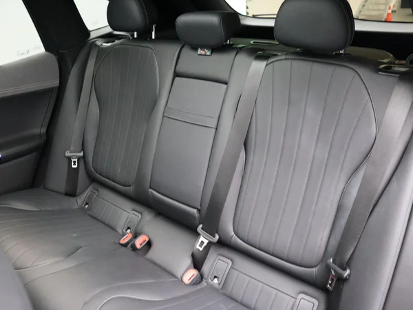 Mercedes-Benz EQE (2025) — foto 18 van 34