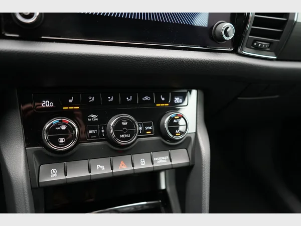 SKODA Kodiaq (2021) — foto 22 van 29