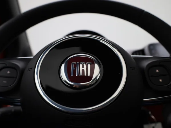 Fiat 500 (2021) — foto 20 van 38