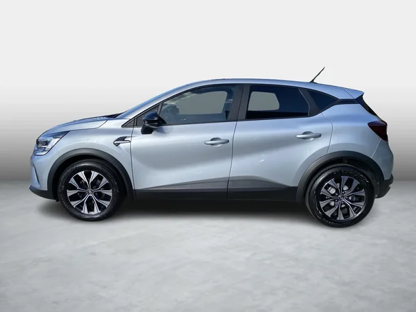 Renault Captur (2022) — foto 19 van 22