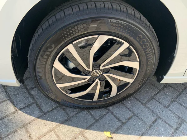 VOLKSWAGEN Polo (2026) — foto 4 van 18