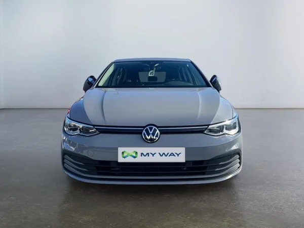 VOLKSWAGEN Golf VIII (2021) — foto 21 van 27