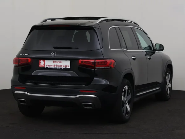 MERCEDES GLB 180 (2021) — foto 23 van 31