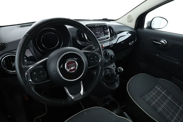 Fiat 500C (2016) — foto 2 van 16