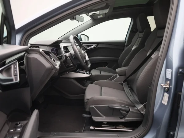 Audi Q4 e-tron (2021) — foto 5 van 48