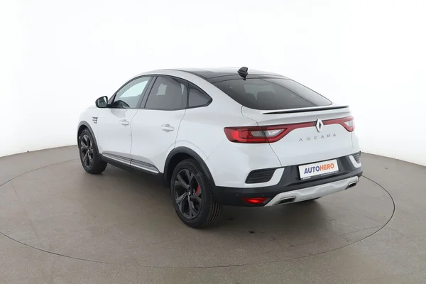 Renault Arkana (2023) — foto 10 van 16