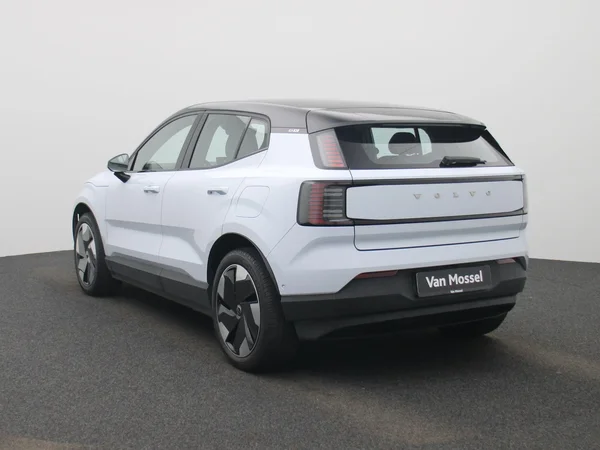 Volvo EX30 (2024) — foto 12 van 43