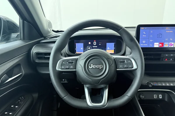 Jeep Avenger (2025) — foto 2 van 17
