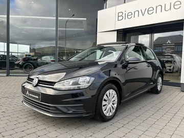 Volkswagen Golf b0f24c06-bd0e-4af9-88c2-6c06a1bbd3f3