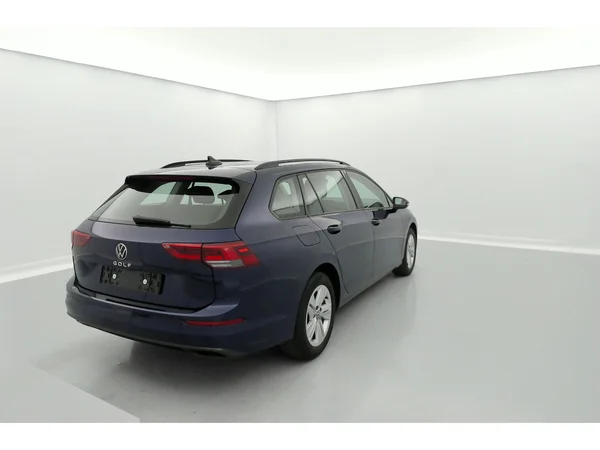 VOLKSWAGEN Golf VIII SW (2022) — foto 2 van 36