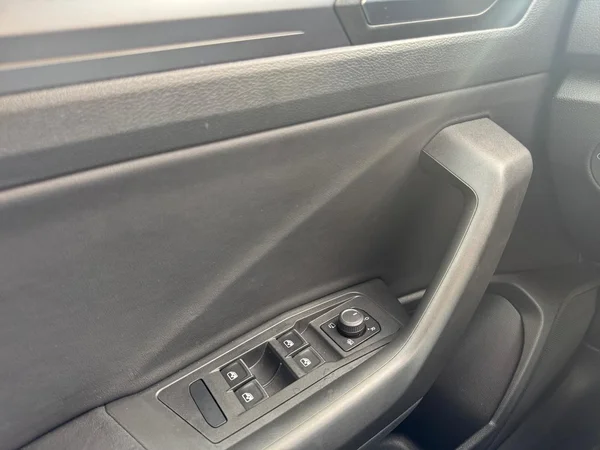 VOLKSWAGEN T-Roc Cabriolet (2020) — foto 12 van 16