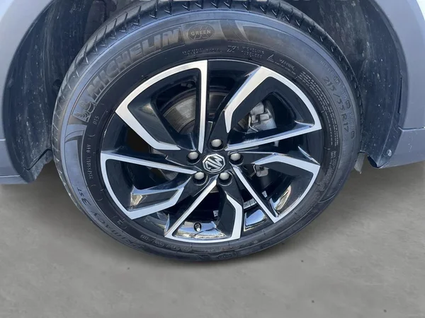MG ZS (2024) — foto 13 van 16