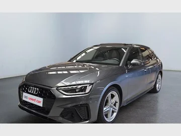 Audi A4 Avant (2023)