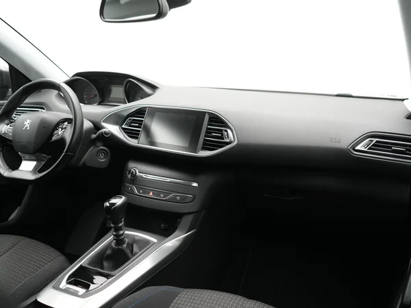 PEUGEOT 308 SW (2019) — foto 6 van 23