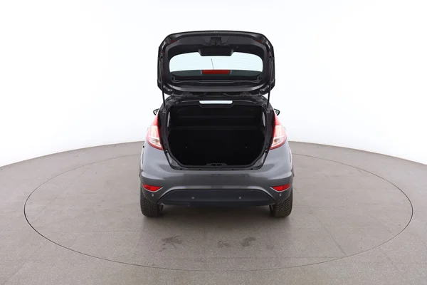 Ford Fiesta (2015) — foto 7 van 16