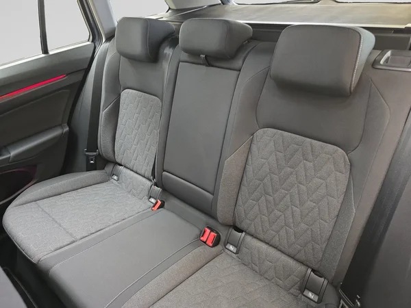 VOLKSWAGEN Golf VII SW (2025) — foto 10 van 24