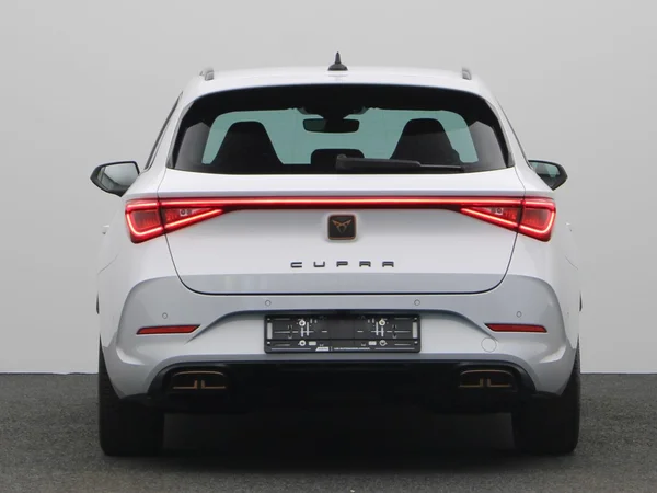CUPRA Leon ST e-Hybrid (PHEV) (2025) — foto 17 van 20