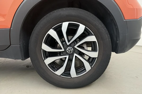 Volkswagen T-Cross (2022) — foto 14 van 17