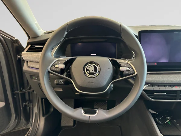 SKODA Octavia Combi (2025) — foto 24 van 24
