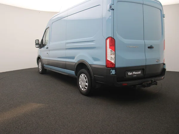 Ford Transit (2023) — foto 12 van 39