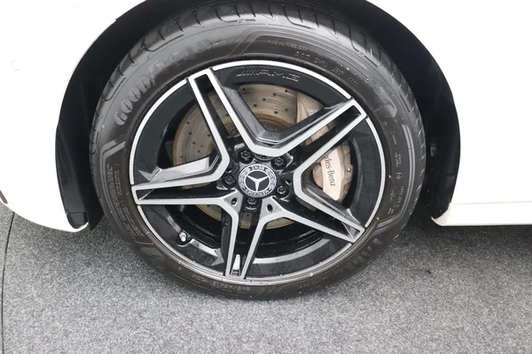 Mercedes-Benz E-Klasse (2022) — foto 27 van 29